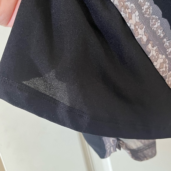 INC International Concepts Black Nylon Patterned Blouse Camisole Women's size M - Picture 7 of 16